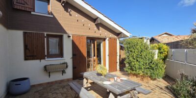 Maisonnette au pied de la dune