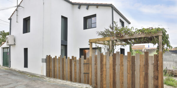 Jolie maison entre commerces et plage