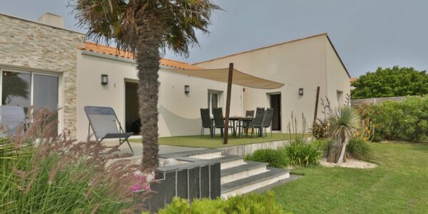 Villa au calme, proche de la mer